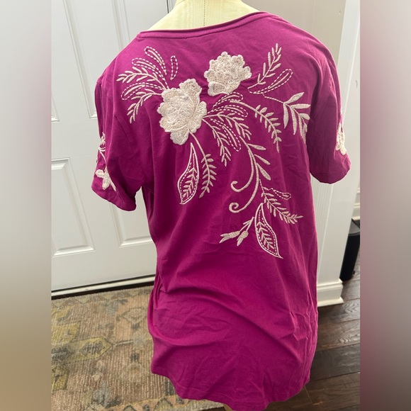 Johnny Was Festival Fuchsia T shirt - Picture 5 of 5